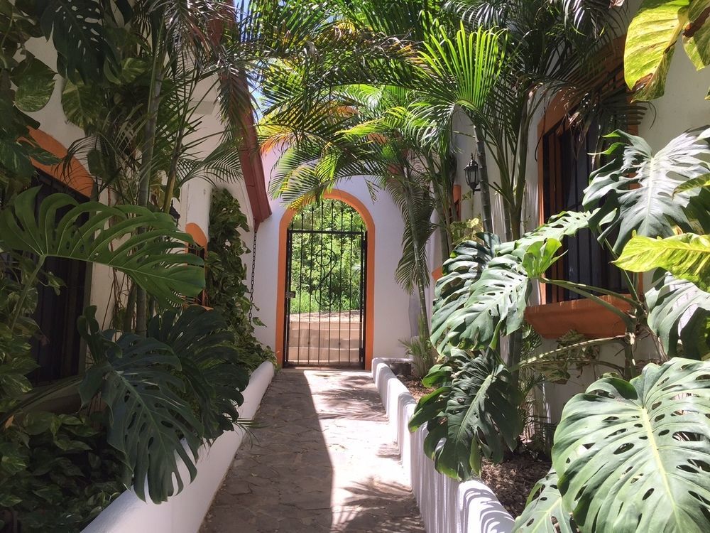 Hotel Gardenia Тамариндо Экстерьер фото